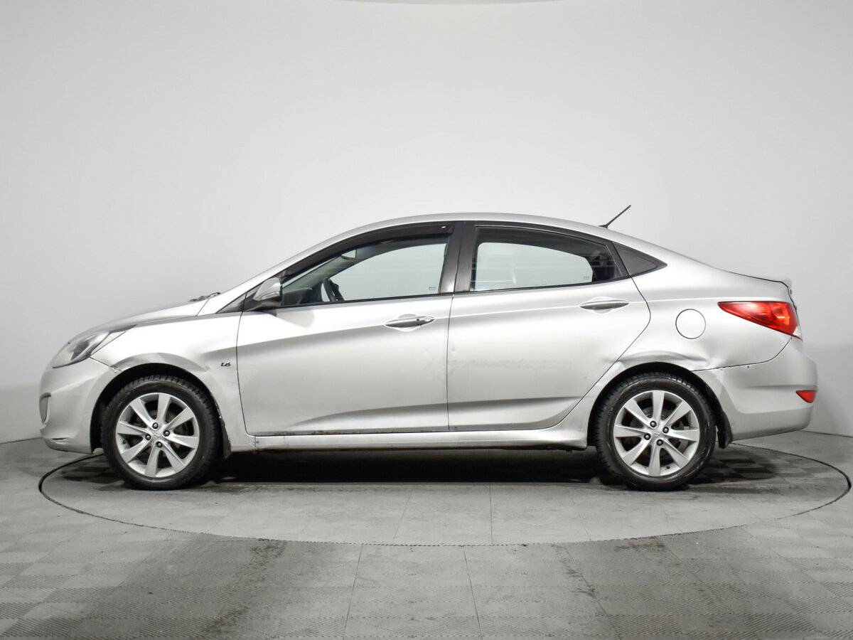 Hyundai Solaris б/у, 2012, Автоматическая. Фото: #7