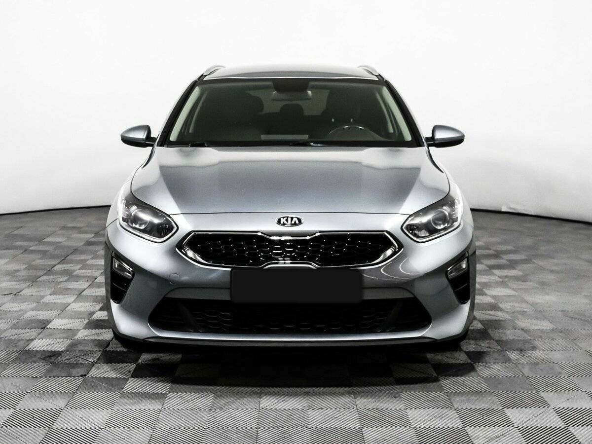 Kia Ceed б/у, 2020, Автоматическая. Фото: #1