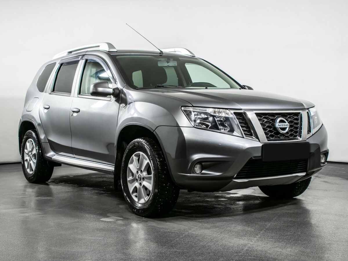 Nissan Terrano б/у, 2018, Автоматическая. Фото: #2