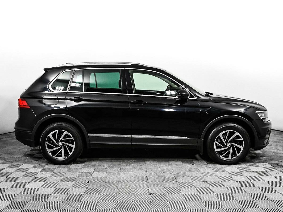Volkswagen Tiguan б/у, 2018, Роботизированная. Фото: #3