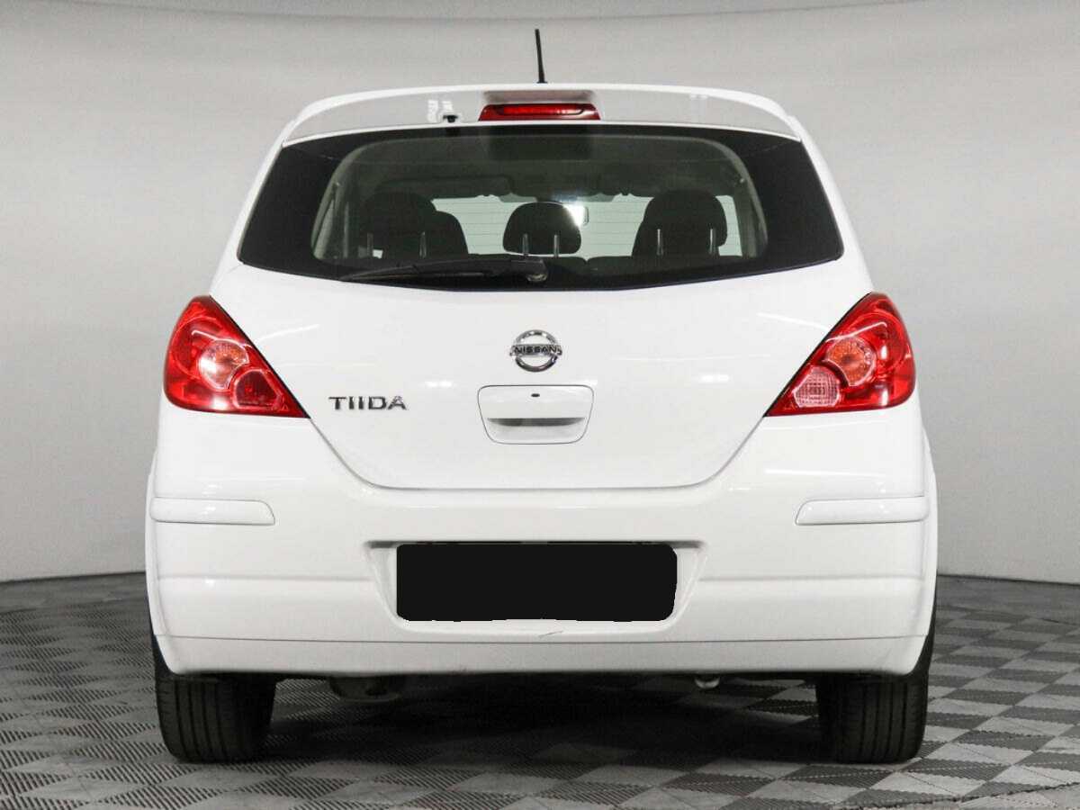 Nissan Tiida б/у, 2013, Автоматическая. Фото: #5