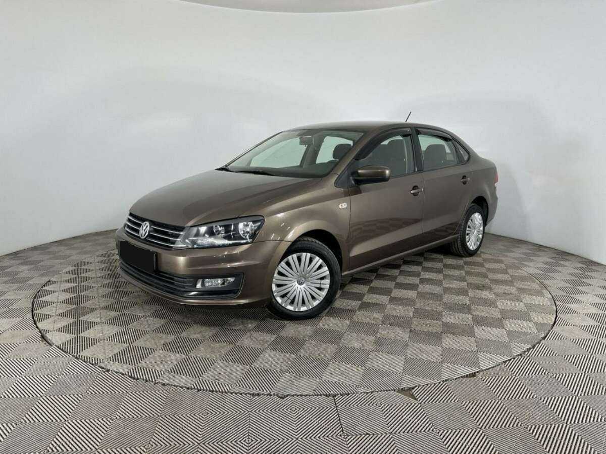 Volkswagen Polo б/у, 2016, Механическая. Посмотреть фото