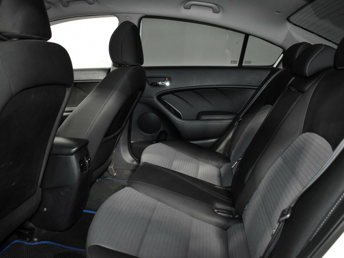 Kia Cerato б/у, 2015, Автоматическая. Фото: #9