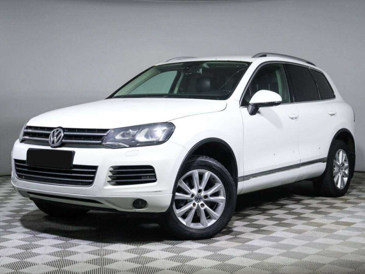 Volkswagen Touareg б/у, 2012, Автоматическая. Фото: #0