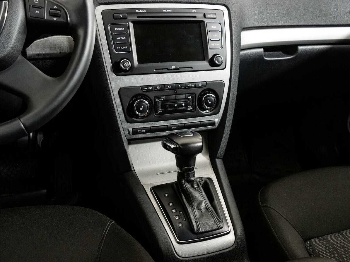 Skoda Octavia б/у, 2013, Автоматическая. Фото: #12