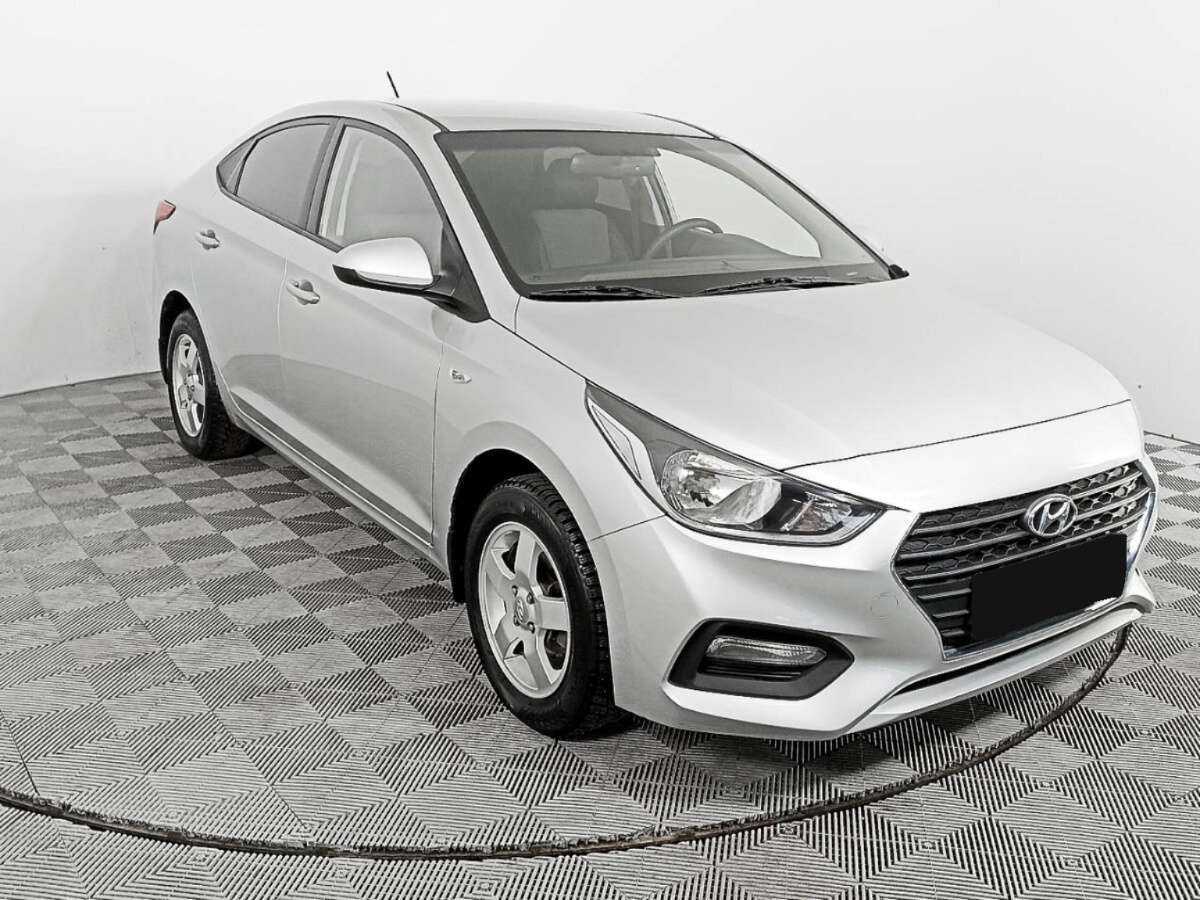 Hyundai Solaris б/у, 2017, Автоматическая. Фото: #2