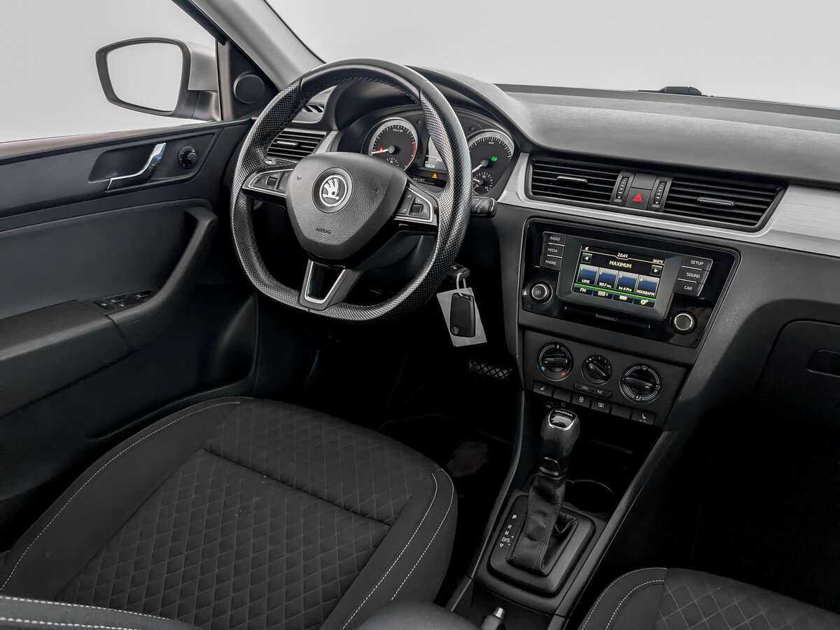 Skoda Rapid б/у, 2016, Автоматическая. Фото: #20