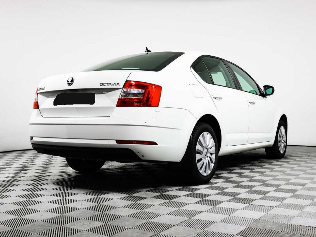 Skoda Octavia б/у, 2018, Автоматическая. Фото: #4