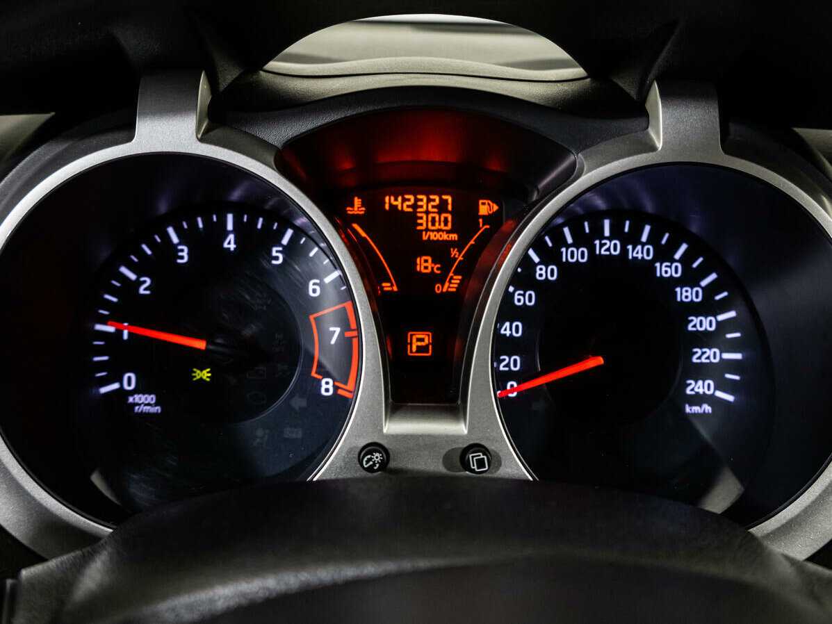 Nissan Juke б/у, 2012, Вариатор. Фото: #10