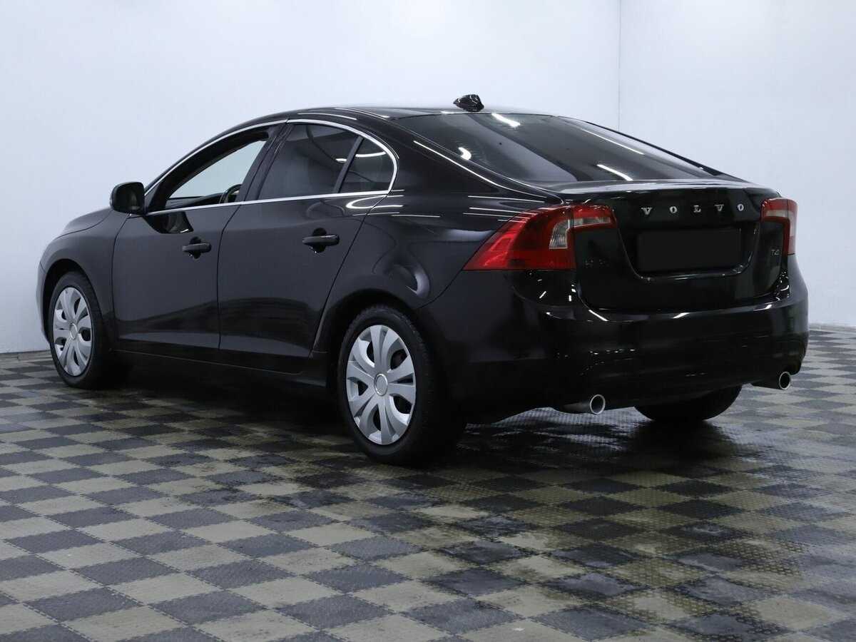 Volvo S60 б/у, 2014, Автоматическая. Фото: #2