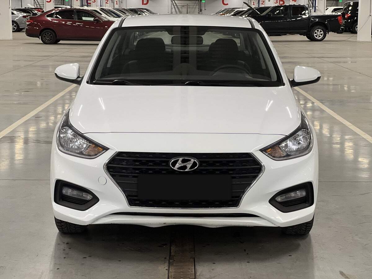 Hyundai Solaris б/у, 2019, Механическая. Фото: #1