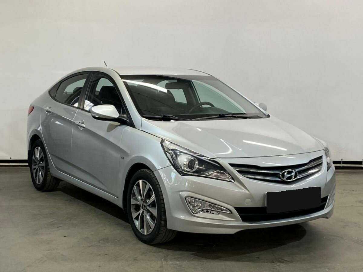 Hyundai Solaris б/у, 2015, Автоматическая. Фото: #2