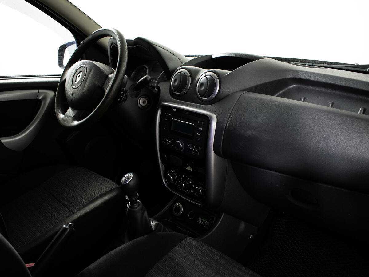 Renault Duster б/у, 2012, Механическая. Фото: #8