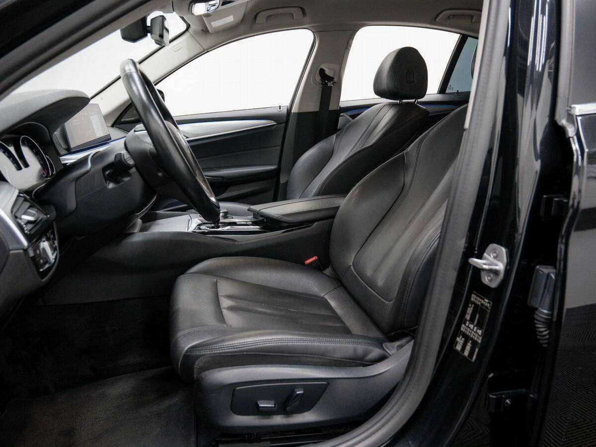 BMW 5 серии б/у, 2017, Автоматическая. Фото: #15