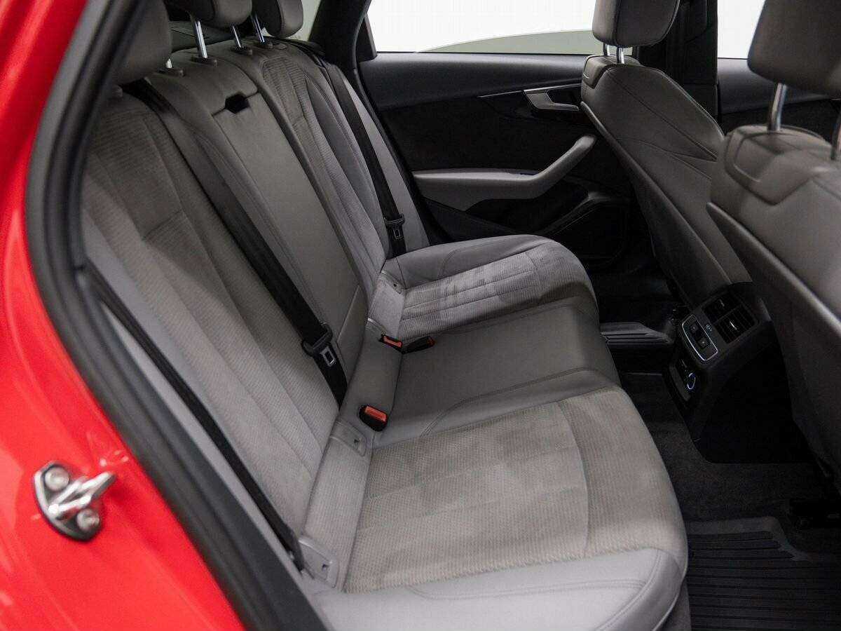 Audi A4 б/у, 2019, Роботизированная. Фото: #9