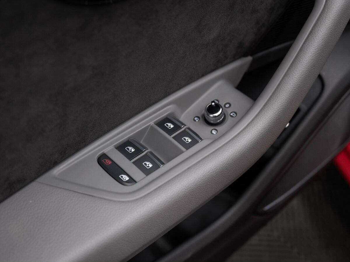 Audi A4 б/у, 2019, Роботизированная. Фото: #16