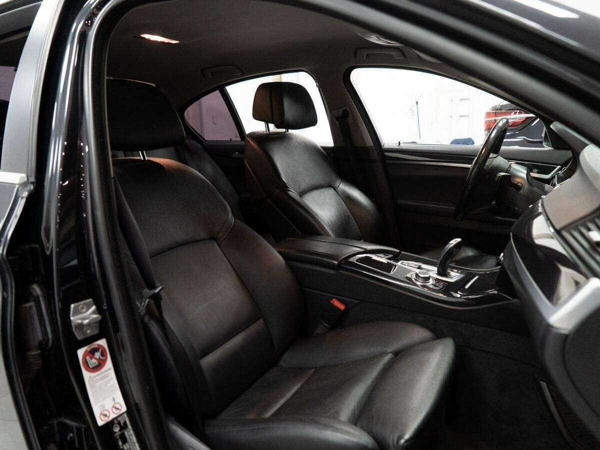BMW 5 серии б/у, 2013, Автоматическая. Фото: #9