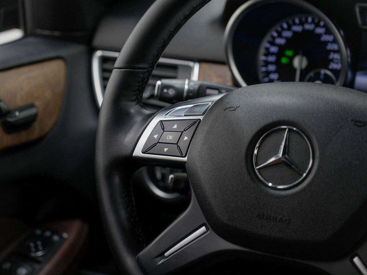 Mercedes-Benz M-Класс б/у, 2013, Автоматическая. Фото: #11