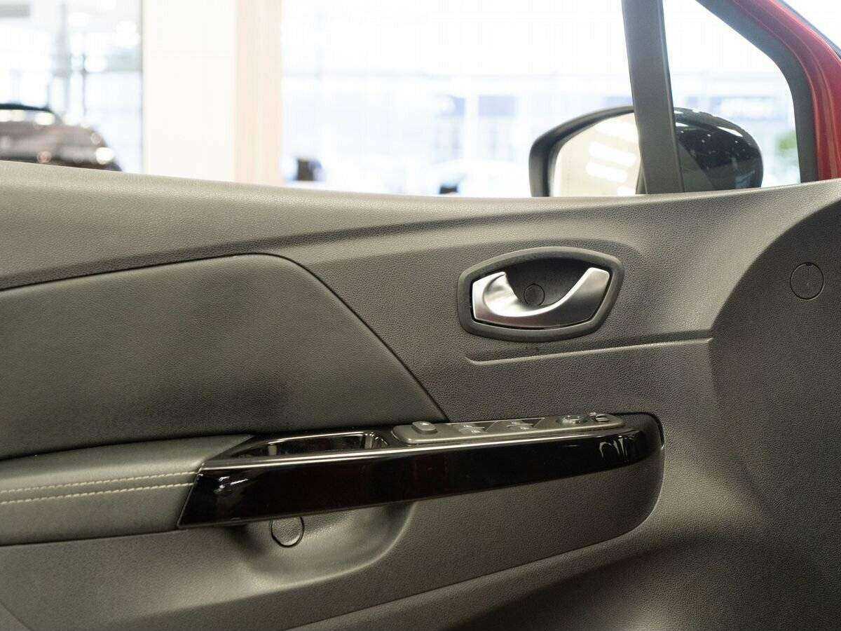 Renault Kaptur б/у, 2021, Вариатор. Фото: #12