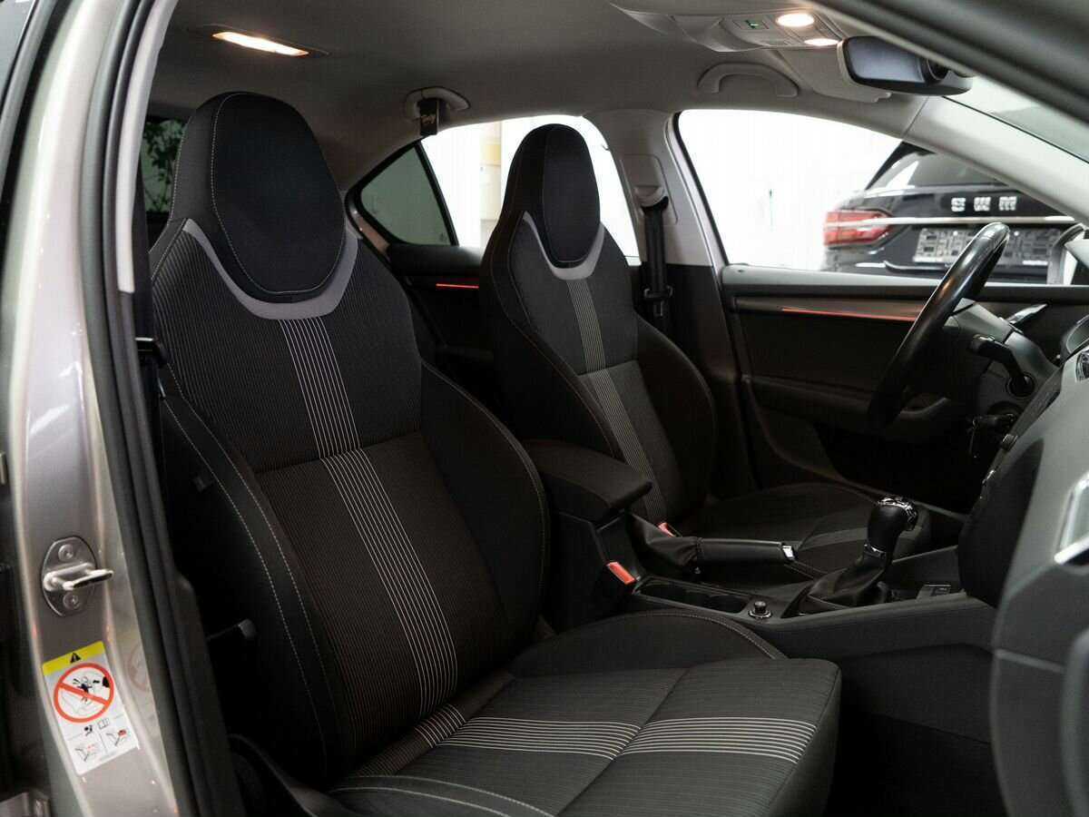 Skoda Octavia б/у, 2018, Роботизированная. Фото: #8