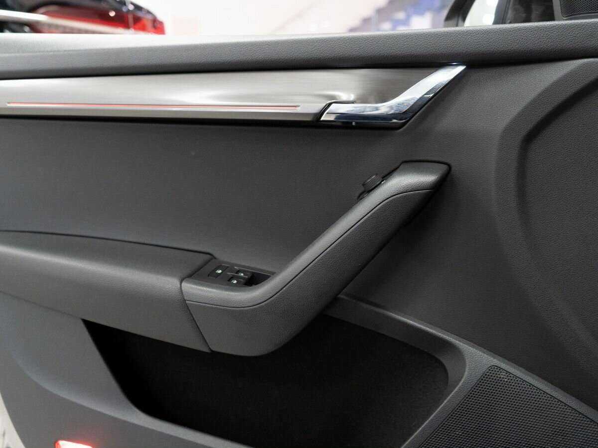 Skoda Octavia б/у, 2018, Роботизированная. Фото: #13