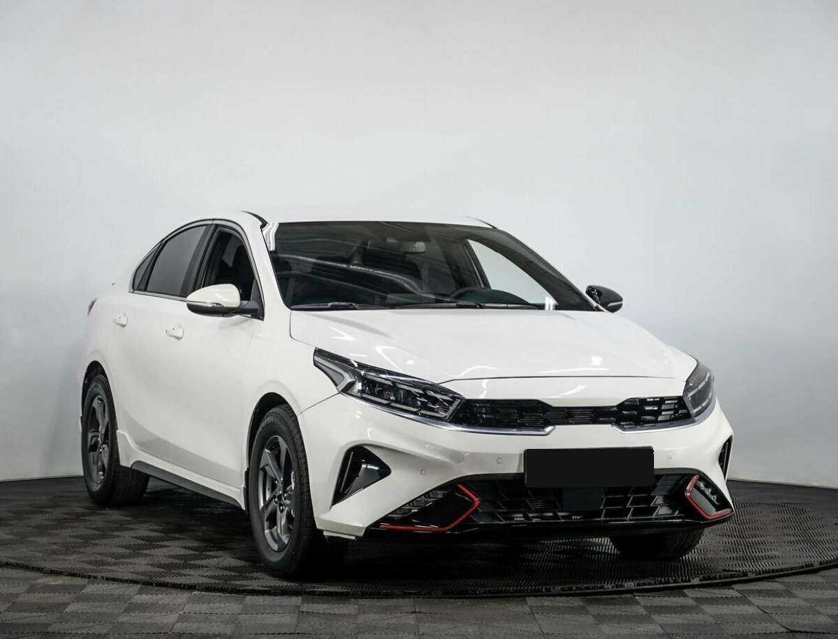 Kia Cerato б/у, 2022, Автоматическая. Фото: #2
