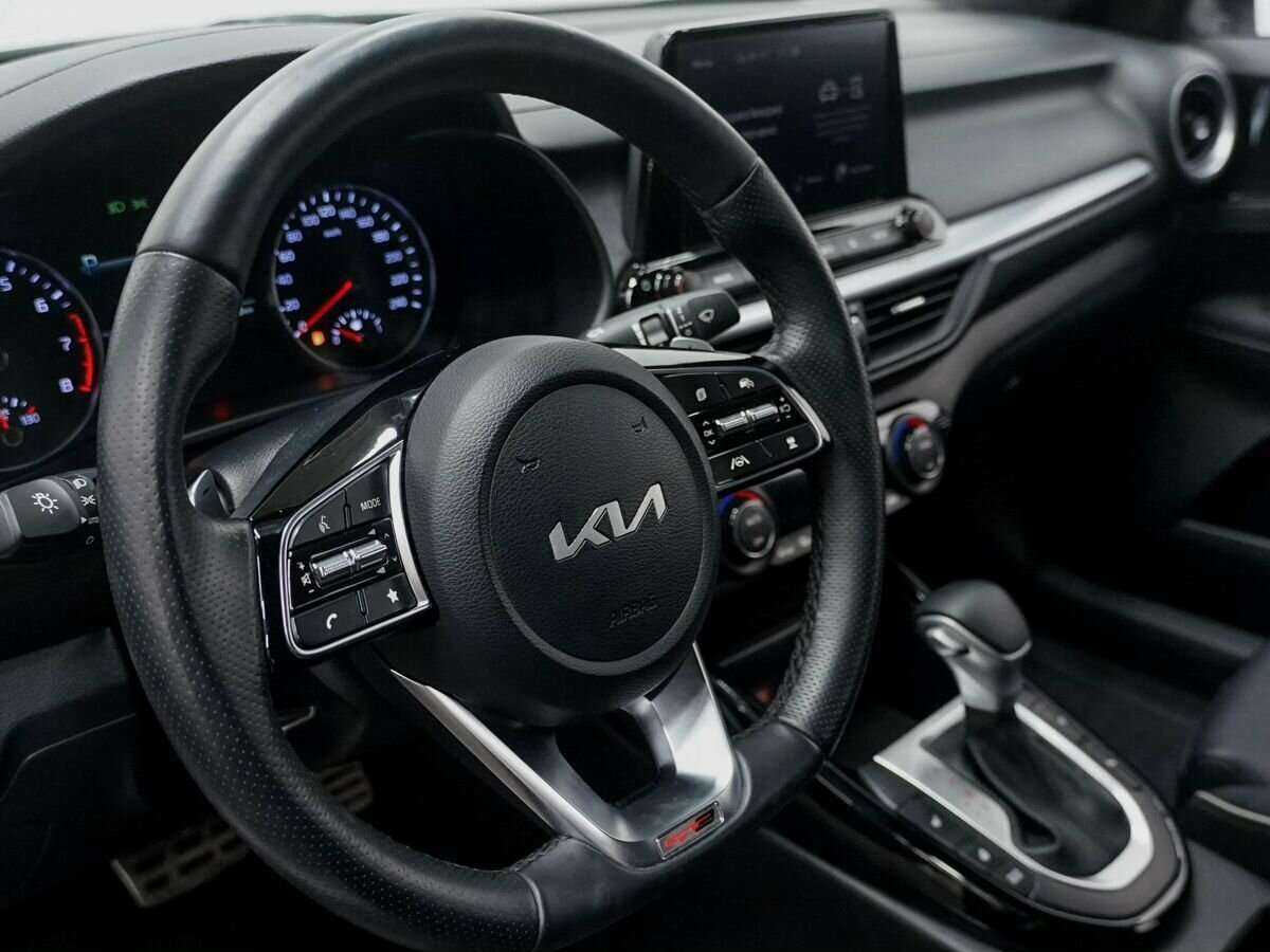 Kia Cerato б/у, 2022, Автоматическая. Фото: #13