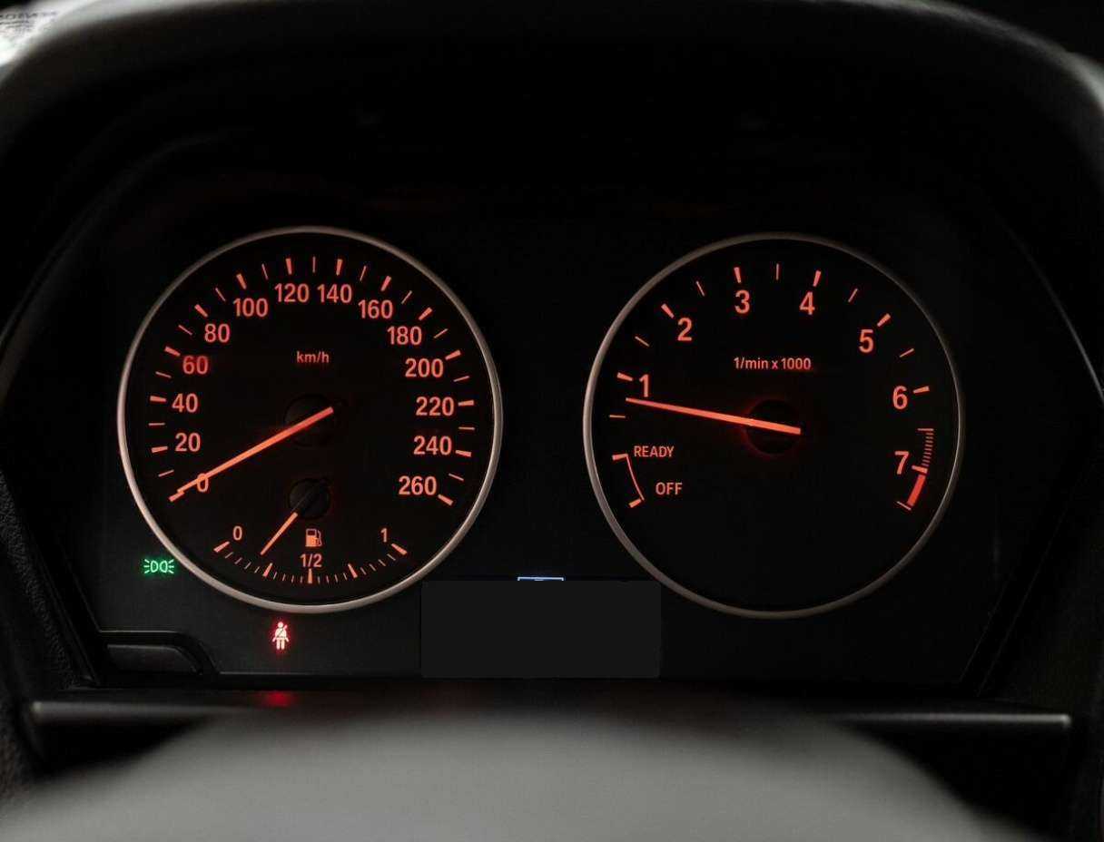 BMW 1 серии б/у, 2012, Автоматическая. Фото: #8