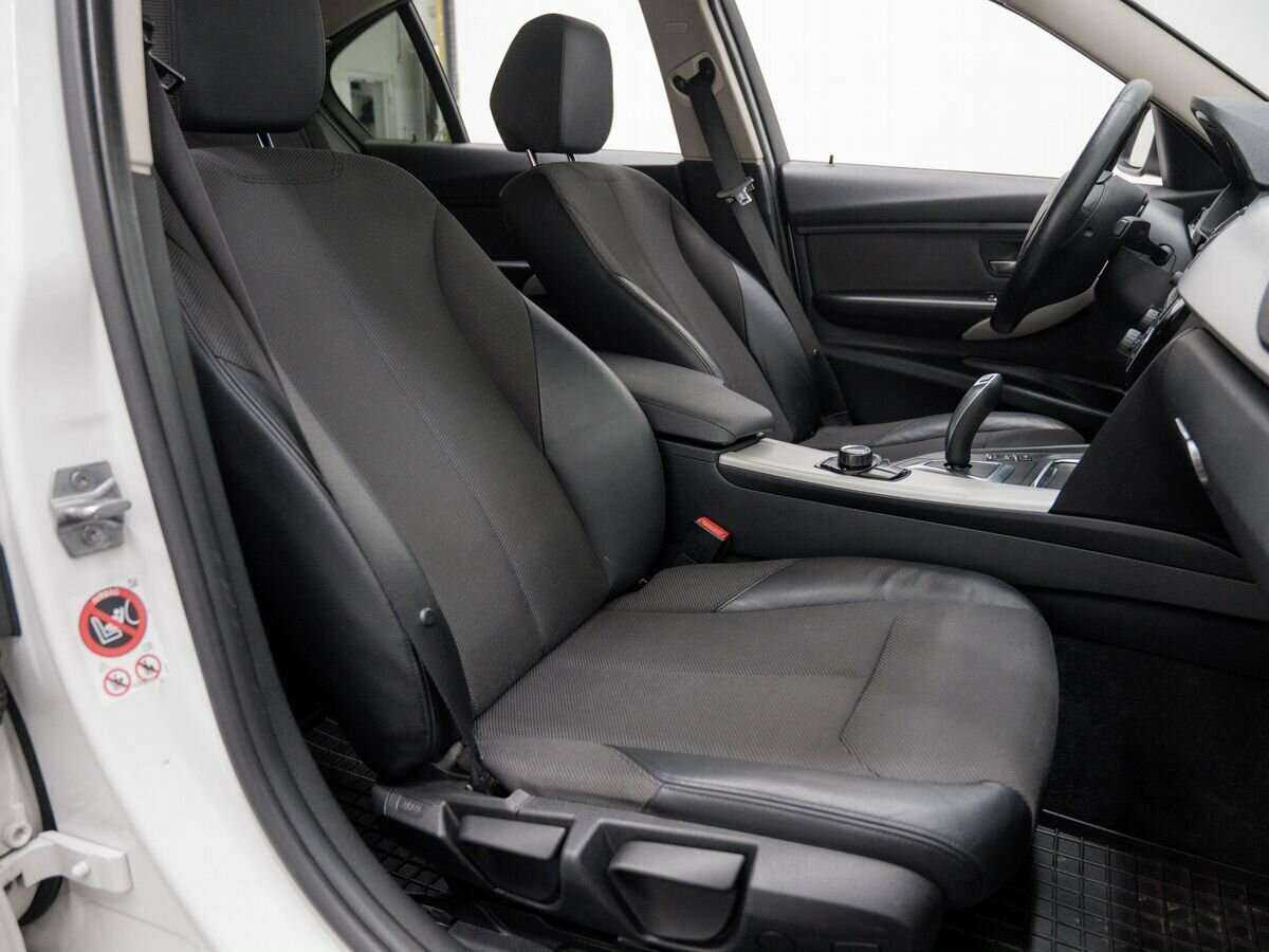 BMW 3 серии б/у, 2016, Автоматическая. Фото: #7