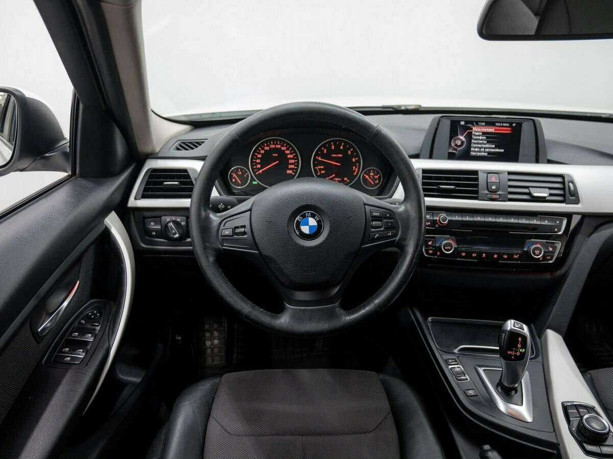 BMW 3 серии б/у, 2016, Автоматическая. Фото: #10