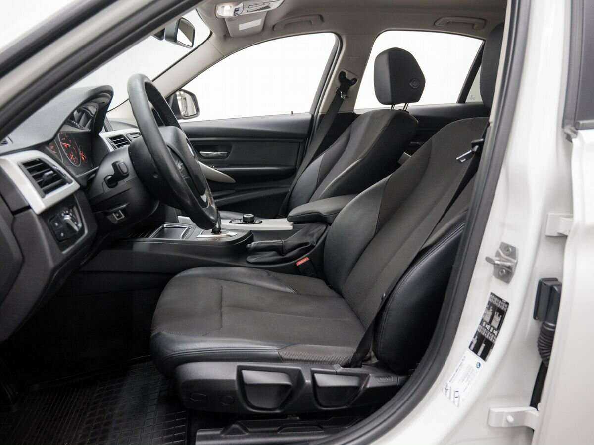 BMW 3 серии б/у, 2016, Автоматическая. Фото: #13