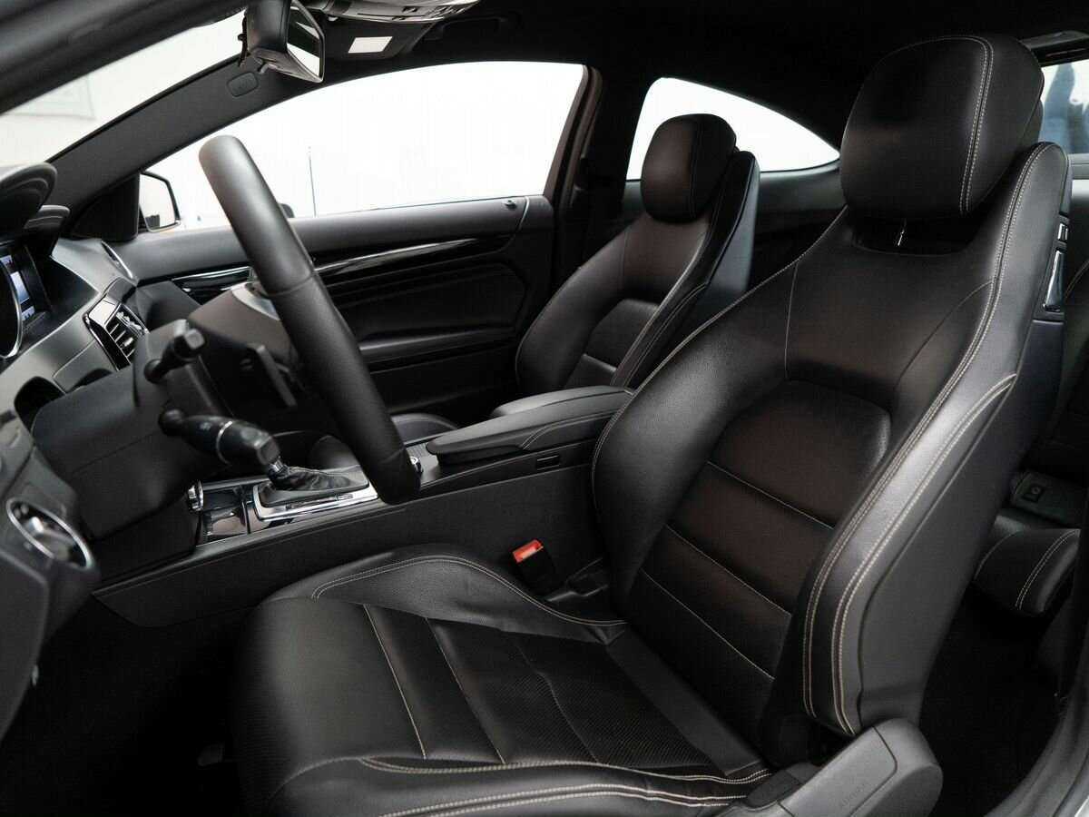 Mercedes-Benz C-Класс б/у, 2012, Автоматическая. Фото: #5