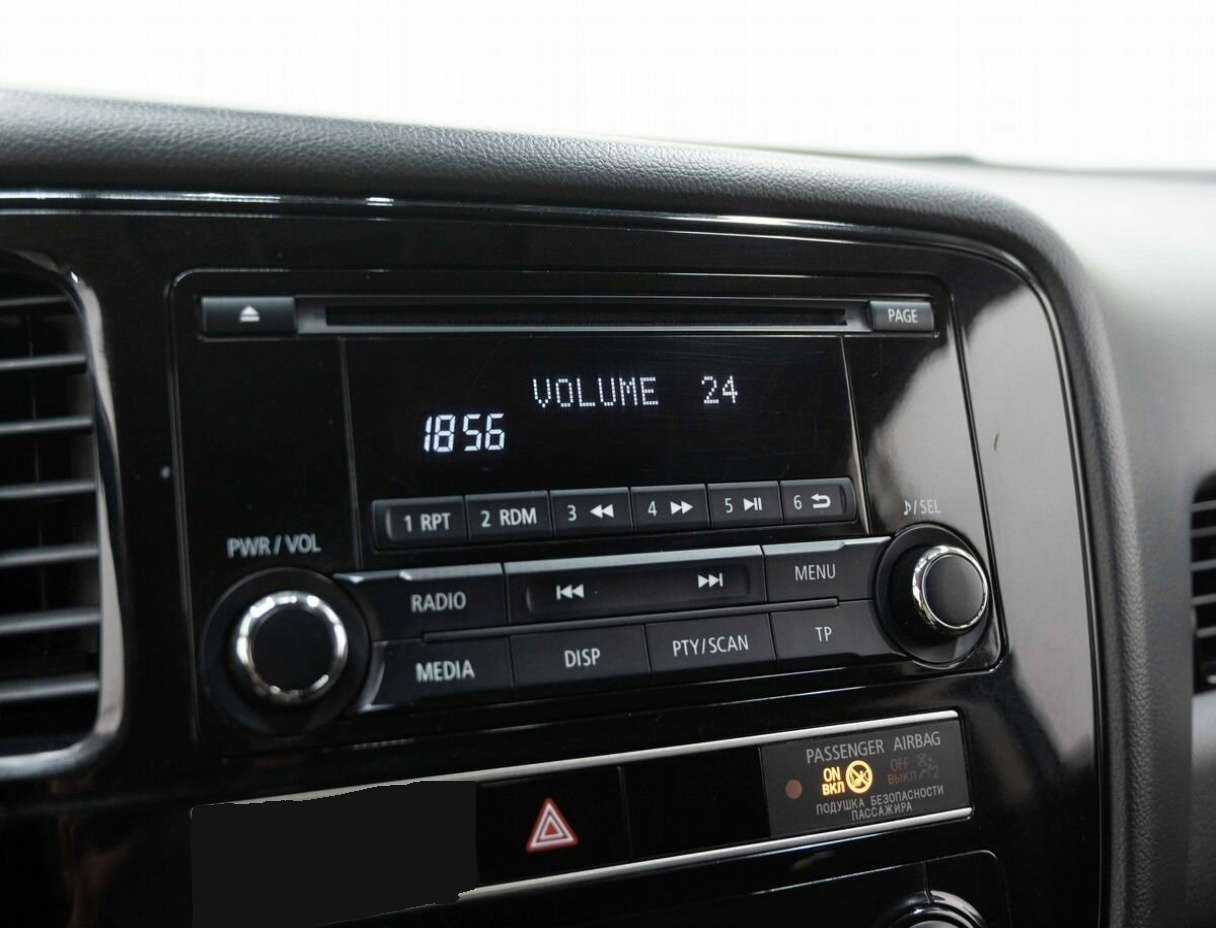 Mitsubishi Outlander б/у, 2019, Вариатор. Фото: #21