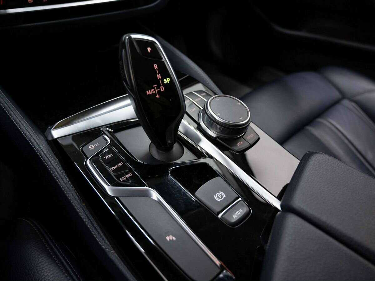 BMW 5 серии б/у, 2017, Автоматическая. Фото: #25