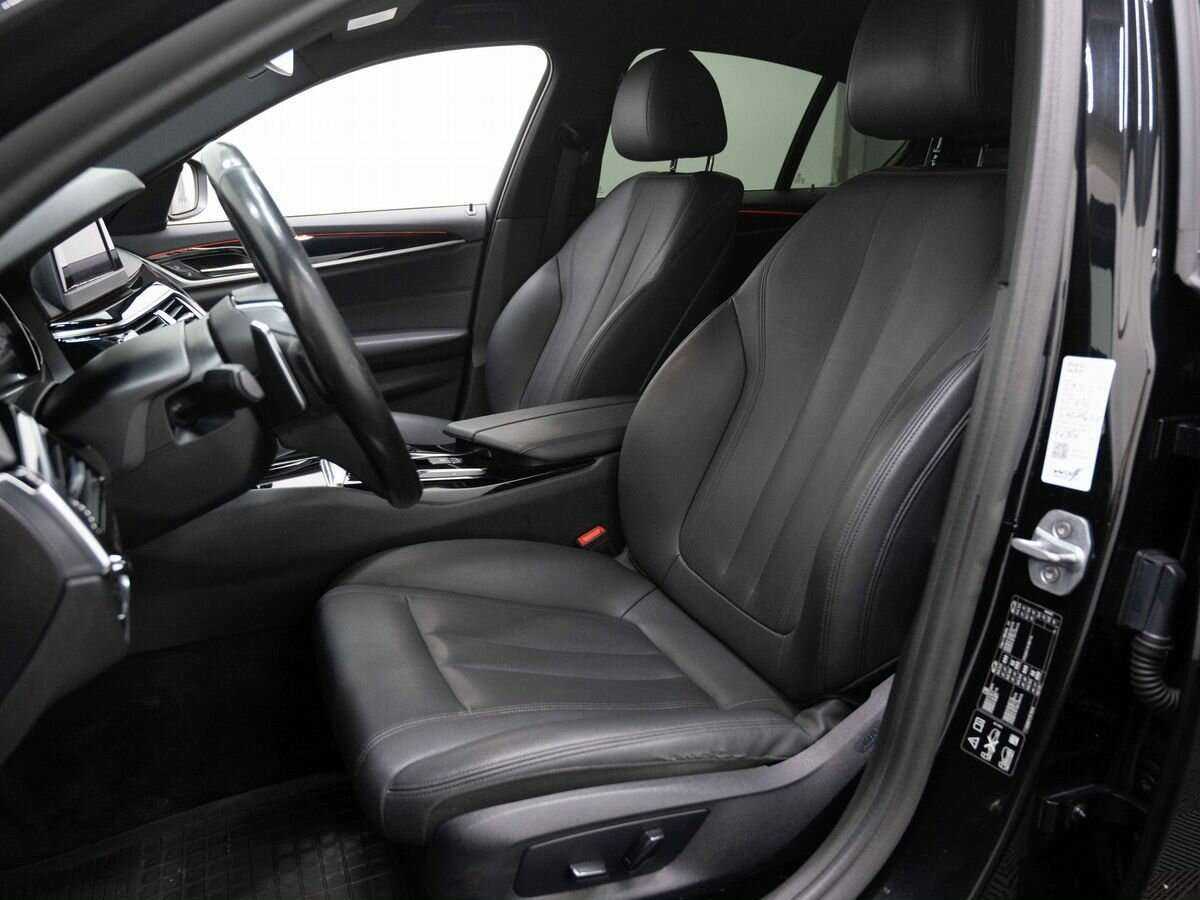 BMW 5 серии б/у, 2019, Автоматическая. Фото: #7