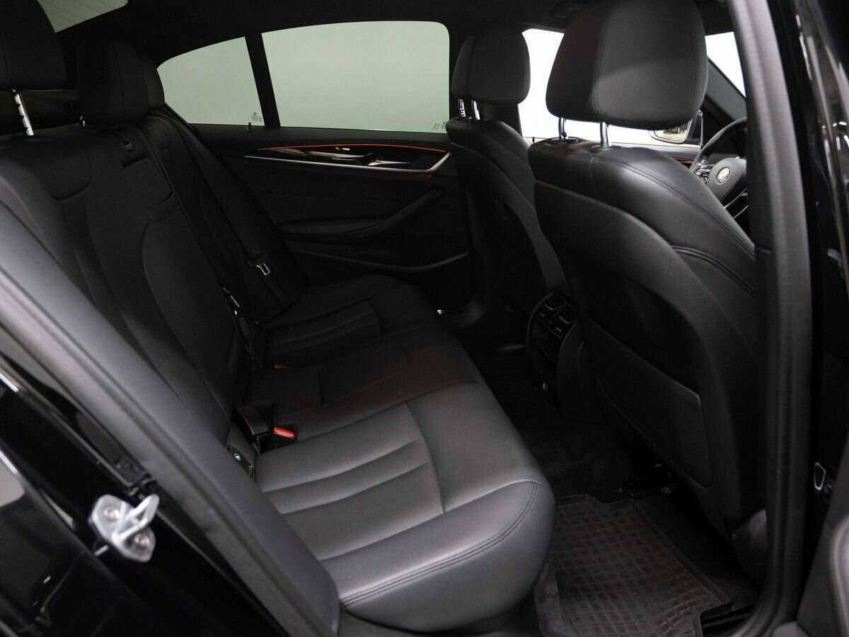 BMW 5 серии б/у, 2019, Автоматическая. Фото: #9