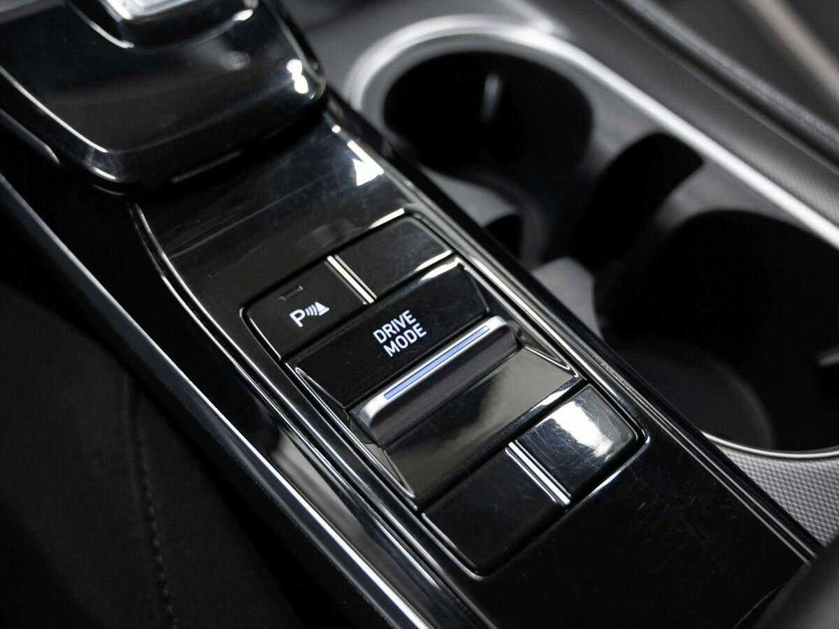 Hyundai Sonata б/у, 2020, Автоматическая. Фото: #21