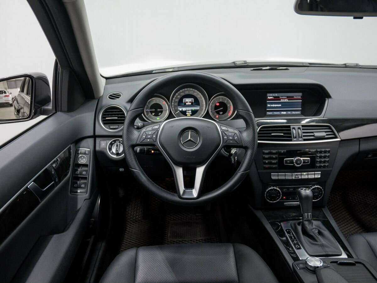 Mercedes-Benz C-Класс б/у, 2013, Автоматическая. Фото: #10