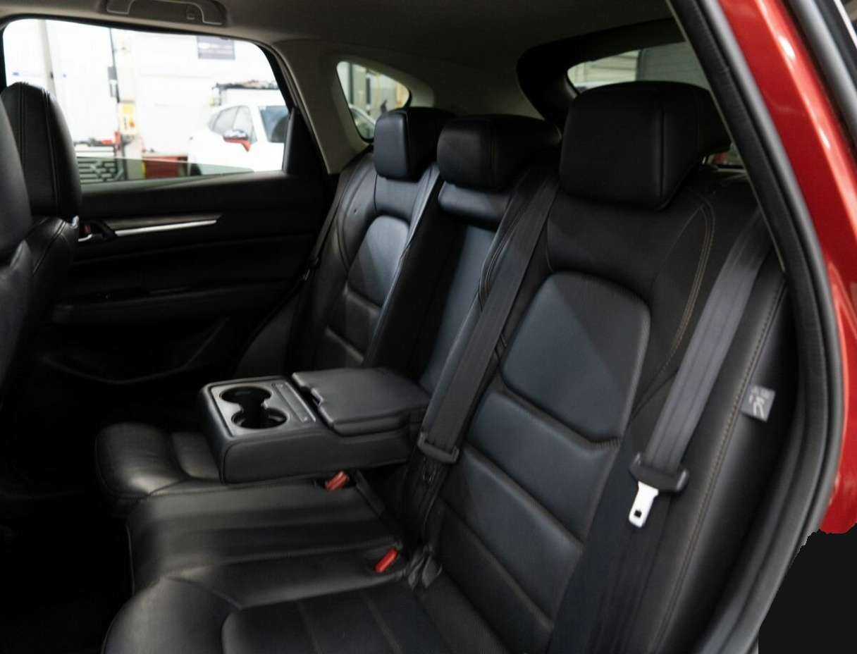 Mazda CX-5 б/у, 2018, Автоматическая. Фото: #6