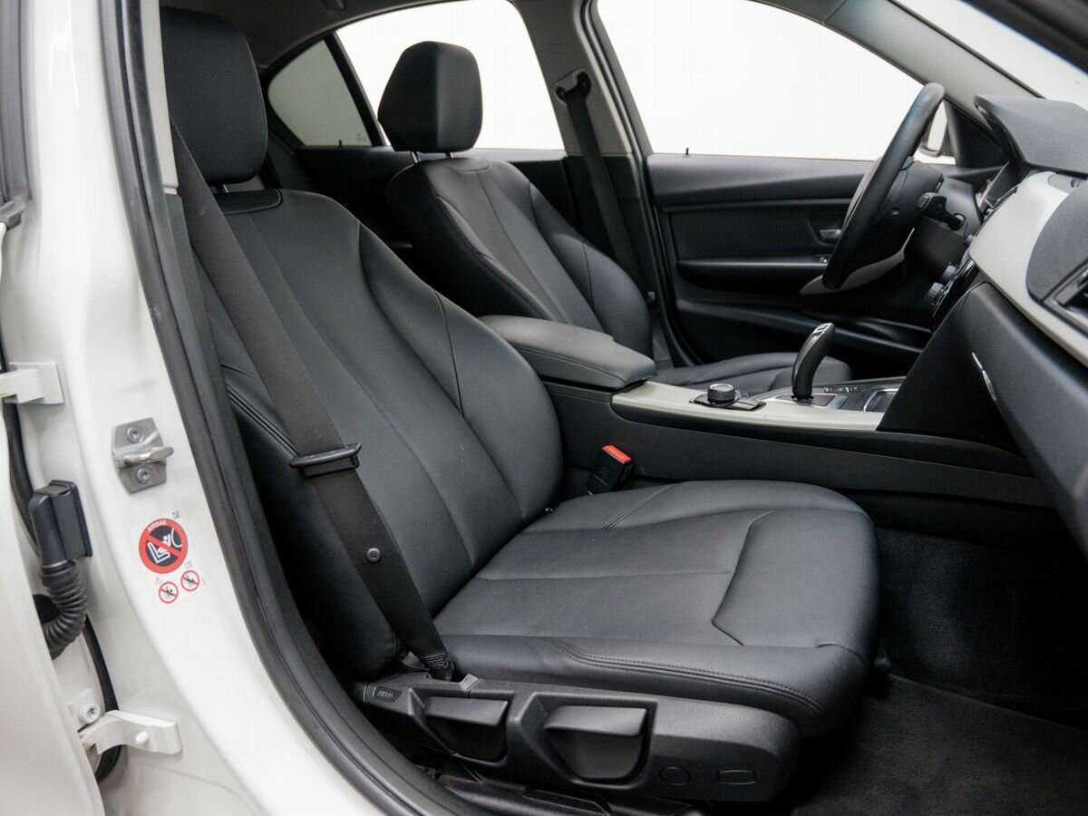 BMW 3 серии б/у, 2016, Автоматическая. Фото: #7