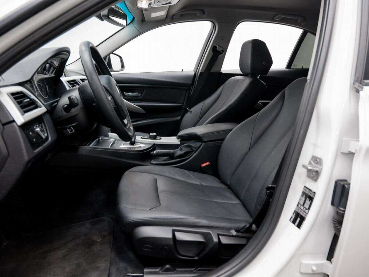 BMW 3 серии б/у, 2016, Автоматическая. Фото: #13