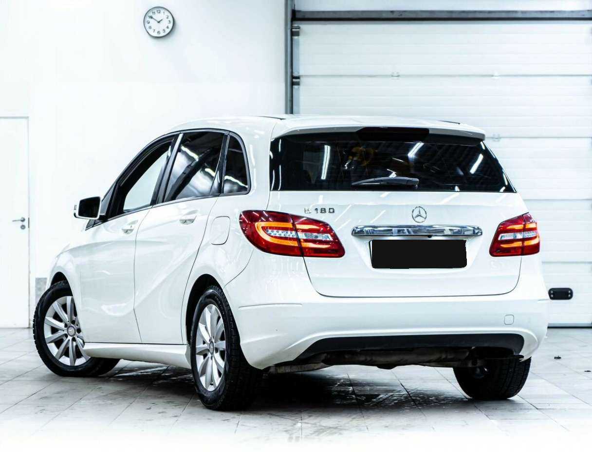 Mercedes-Benz B-Класс б/у, 2013, Роботизированная. Фото: #3