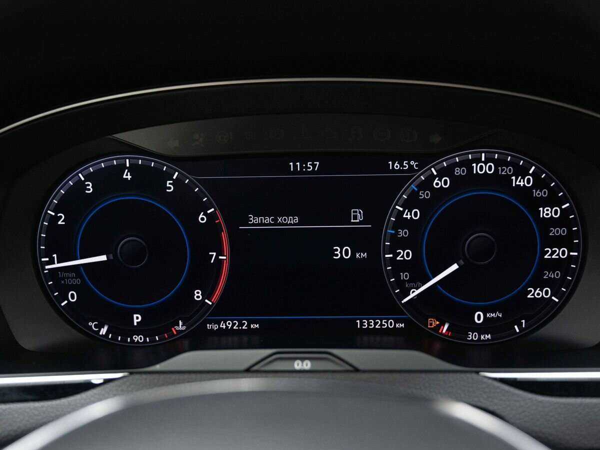 Volkswagen Passat б/у, 2019, Роботизированная. Фото: #15