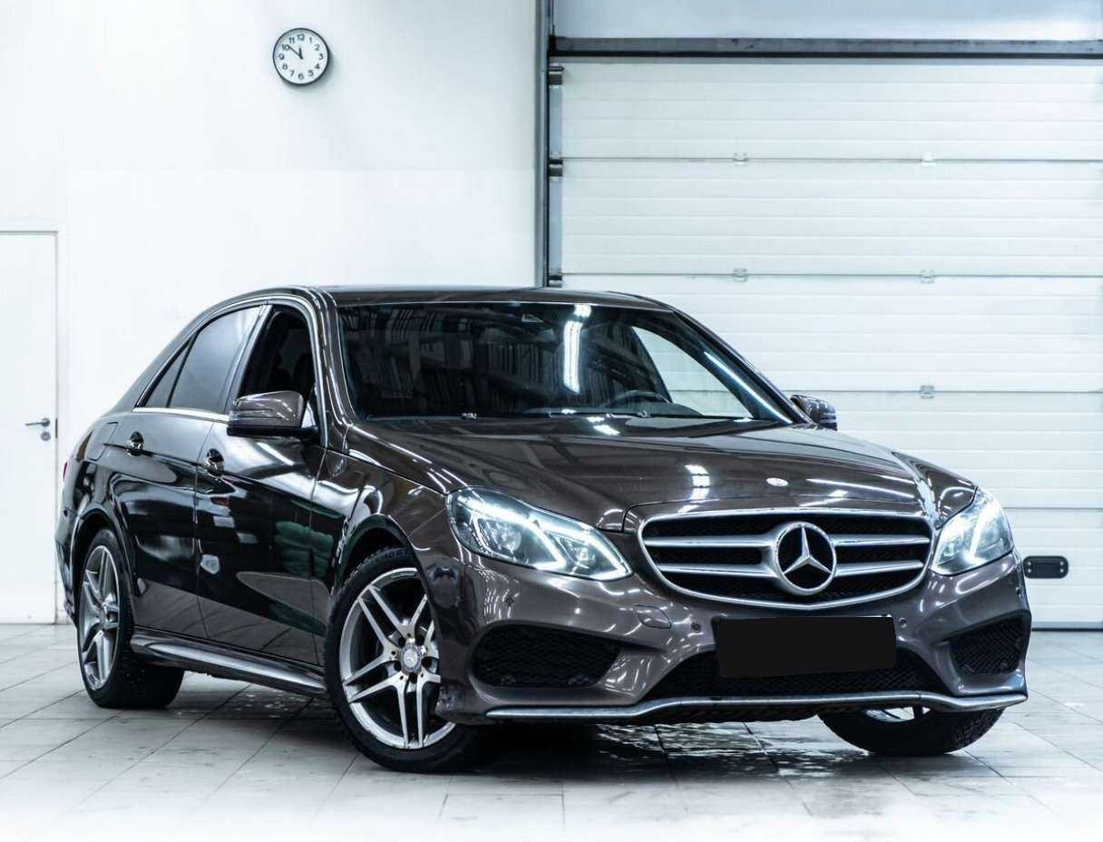 Mercedes-Benz E-Класс б/у, 2013, Автоматическая. Фото: #1