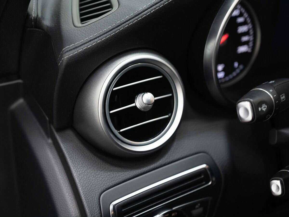 Mercedes-Benz C-Класс б/у, 2015, Автоматическая. Фото: #19