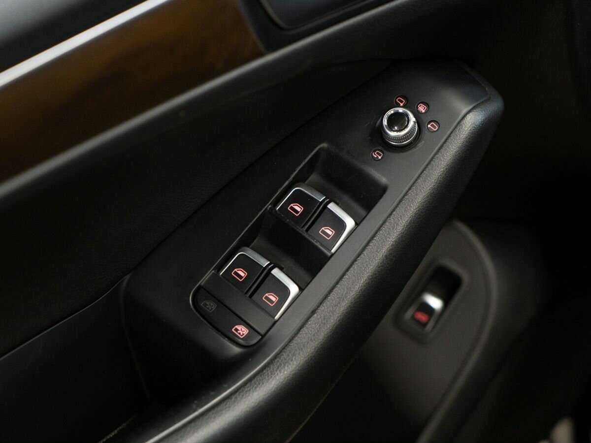 Audi Q5 б/у, 2012, Роботизированная. Фото: #11