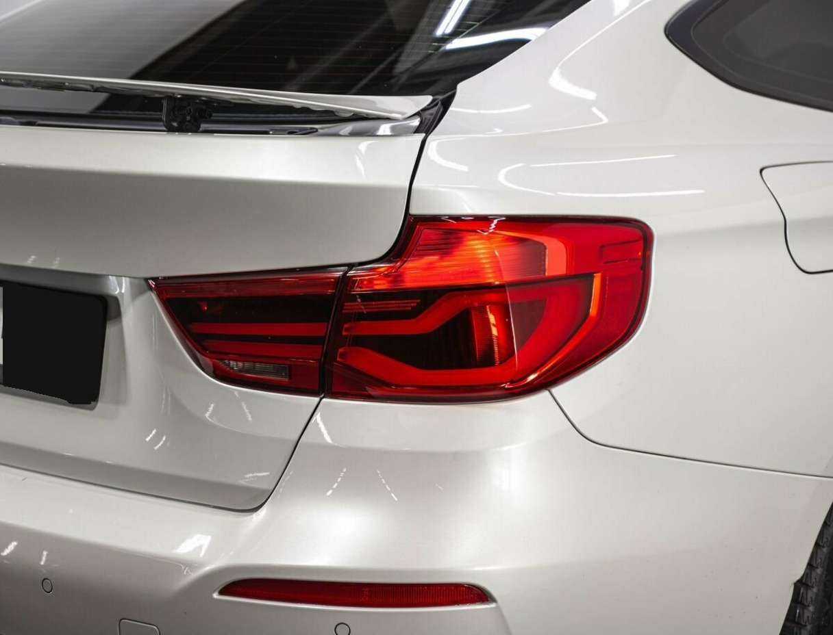 BMW 3 серии б/у, 2017, Автоматическая. Фото: #8