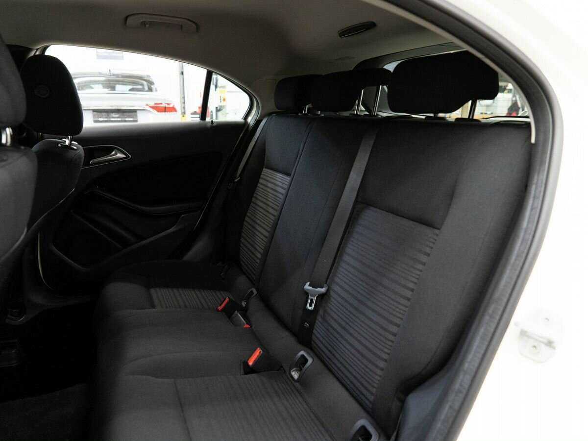 Mercedes-Benz A-Класс б/у, 2016, Роботизированная. Фото: #6