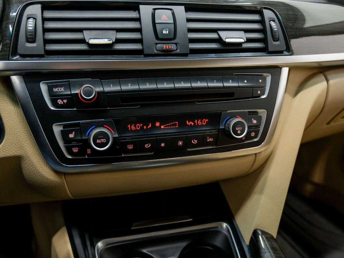 BMW 3 серии б/у, 2012, Автоматическая. Фото: #15