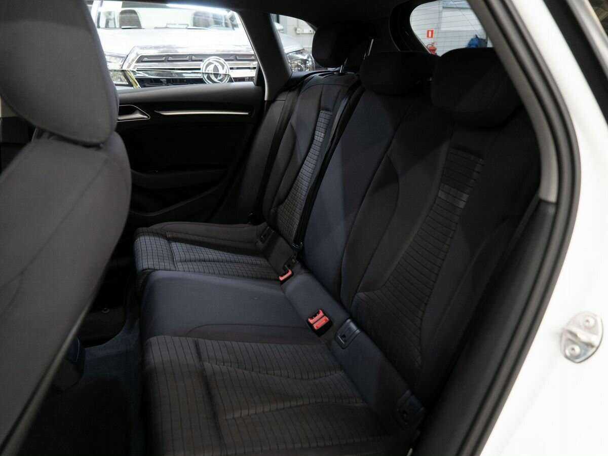 Audi A3 б/у, 2017, Роботизированная. Фото: #7